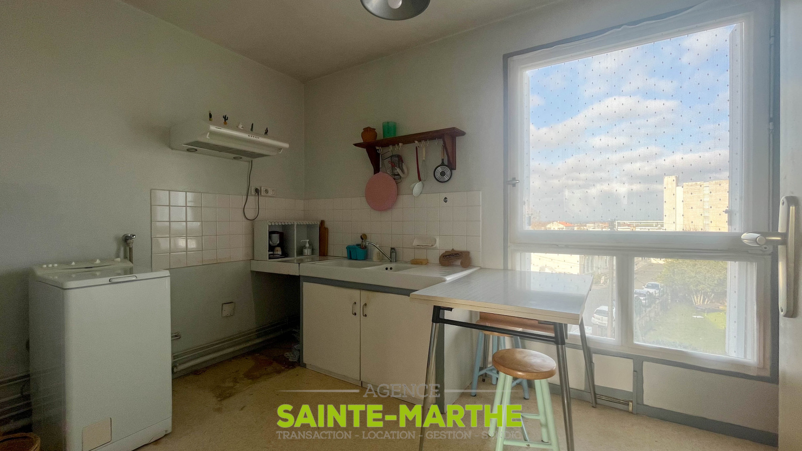 Niort T3 avec balcon et garage AGENCE SAINTEMARTHE