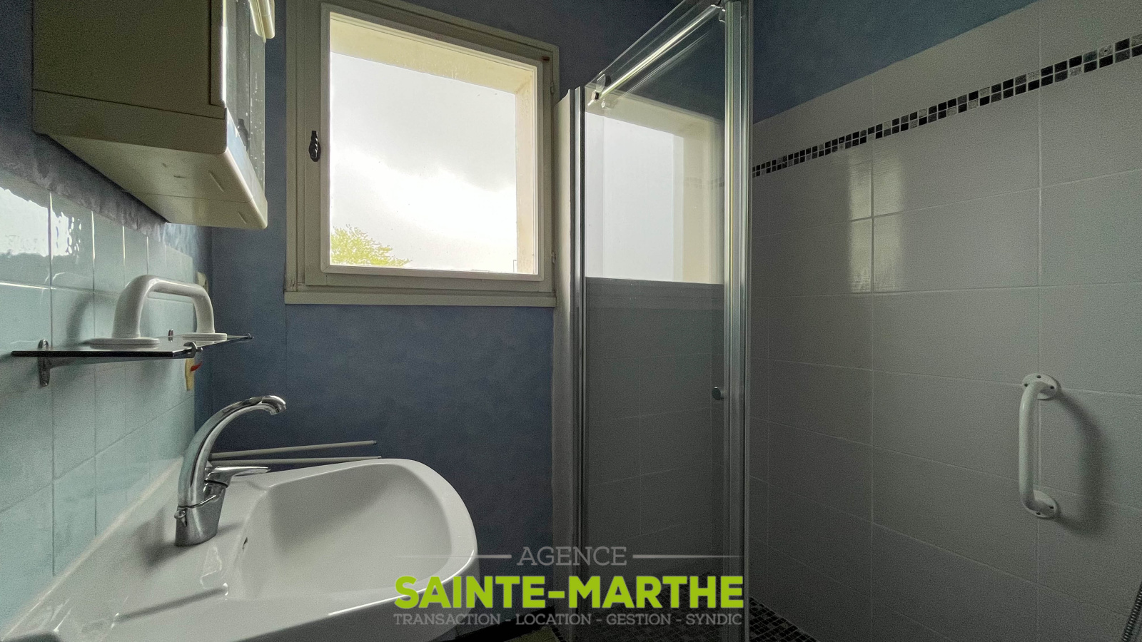 Niort. Pavillon individuel 5 chambres. AGENCE SAINTEMARTHE